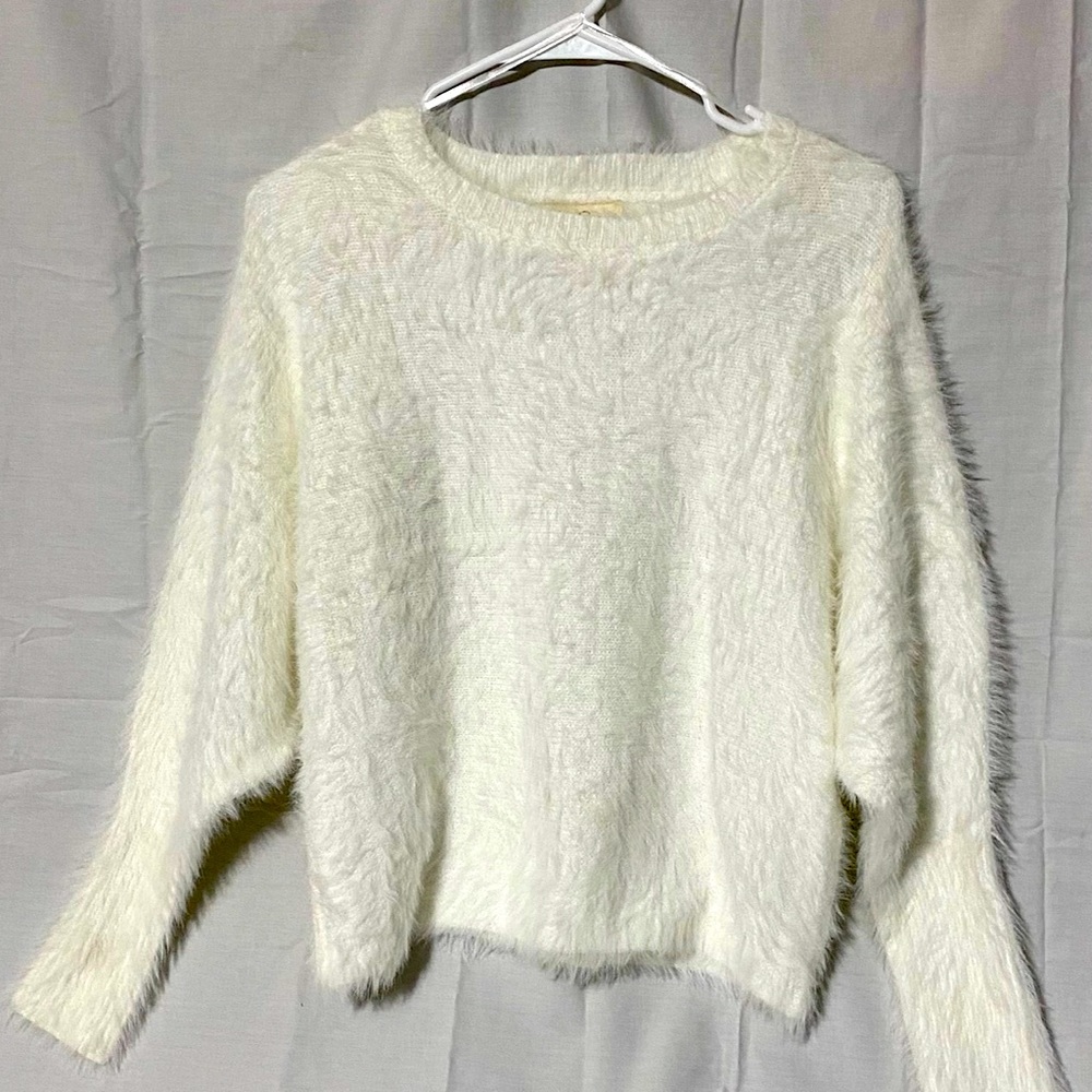 Jessica Simpson White Super Soft Sweater S